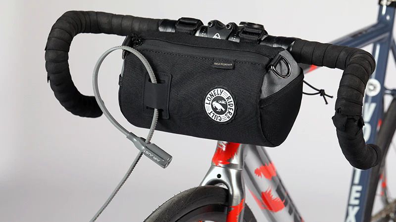 ULAC Handlebar Roll Bag 2.7L with Carabiner